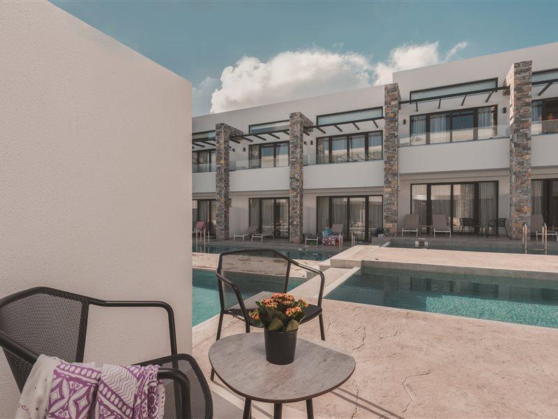 Cavo D' Oro & Hotel 4*