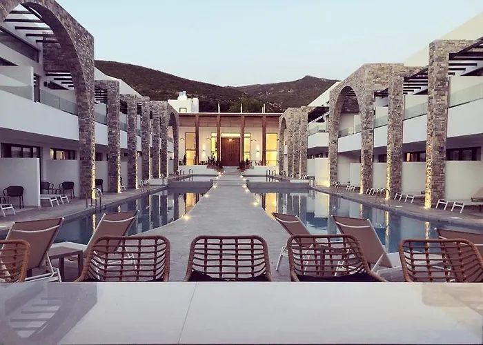 Cavo D\' Oro Hotel & Suites