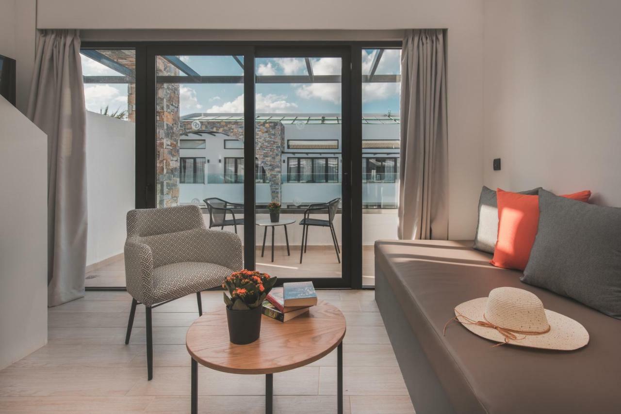Cavo D' Oro & Hotel