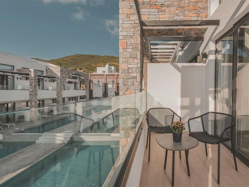 Cavo D' Oro & Hotel 4*